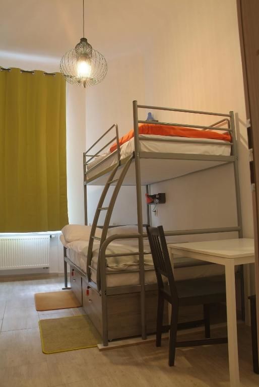 Хостелы Hostel Lwowska 11 Варшава